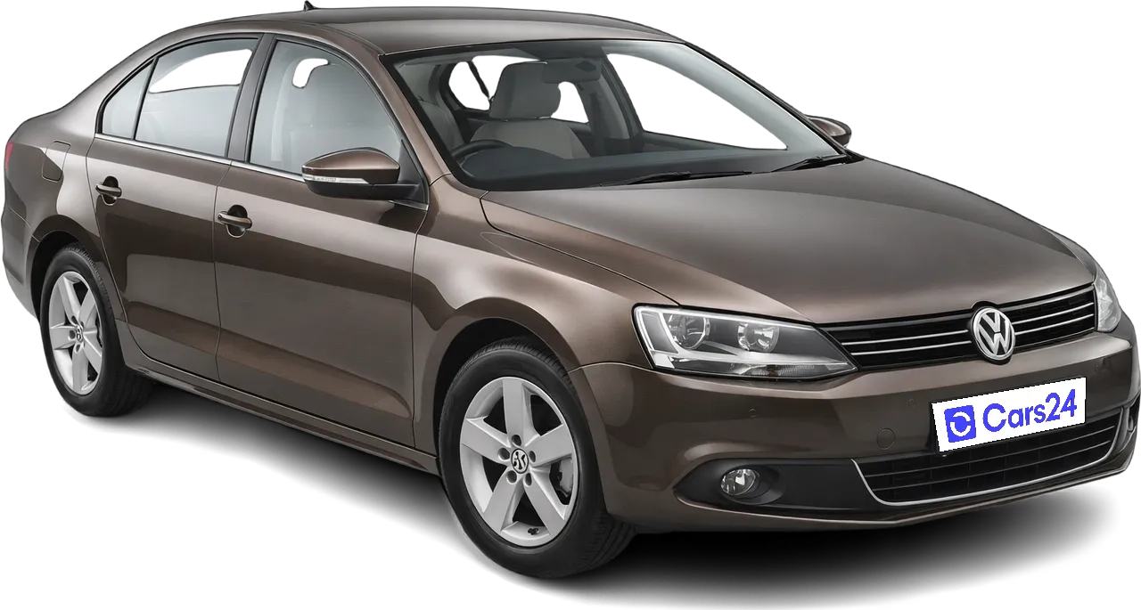 2013 Volkswagen Jetta - Sedan - Petrol - Manual - ₹3.33 lakh