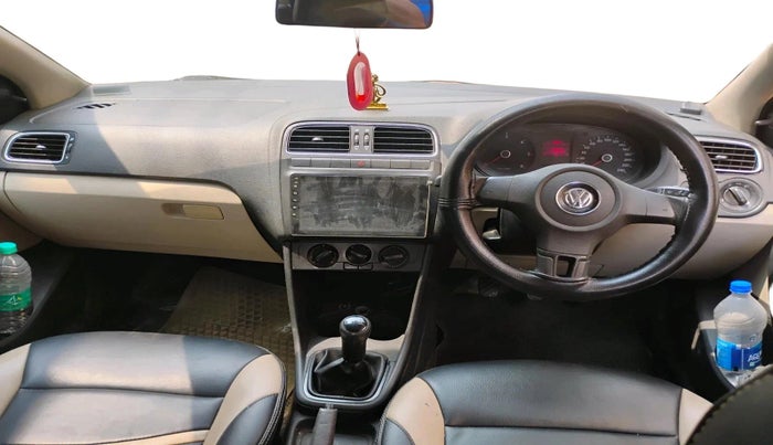 2012 Volkswagen Polo TRENDLINE 1.2L DIESEL, Diesel, Manual, 1,16,409 km, interior