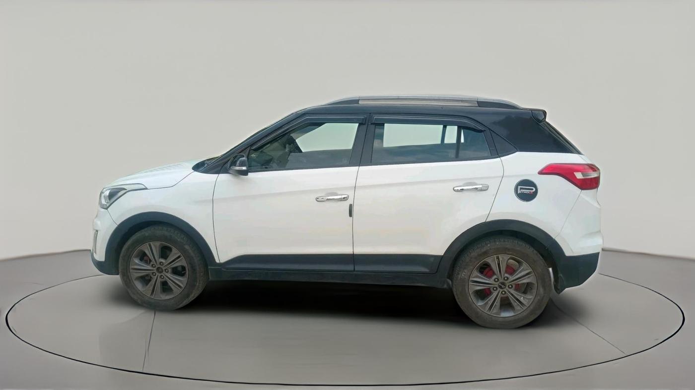 2017 Hyundai Creta SX PLUS 1.6 PETROL, Petrol, Manual, 76,793 km, exterior
