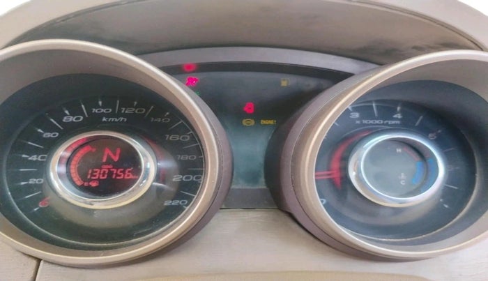 2015 Mahindra XUV500 W6, Diesel, Manual, 1,30,756 km, interior