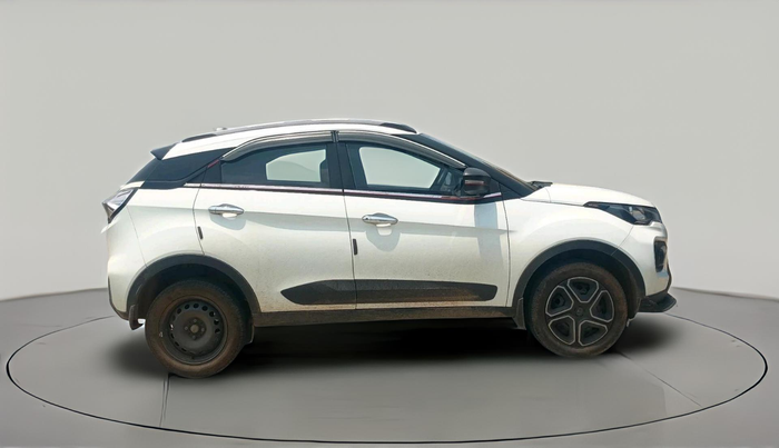 2023 Tata NEXON XM PLUS SUNROOF PETROL, Petrol, Manual, 38,755 km, exterior