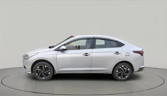2020 Hyundai Verna SX (O) 1.5 CRDI AT, Diesel, Automatic, 1,00,927 km, exterior