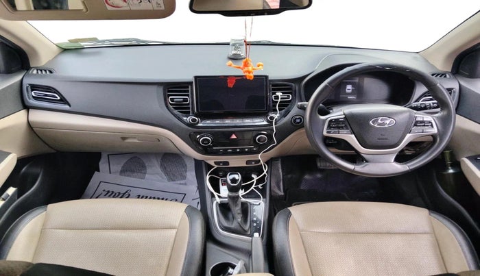 2020 Hyundai Verna SX (O) 1.5 CRDI AT, Diesel, Automatic, 1,00,927 km, interior