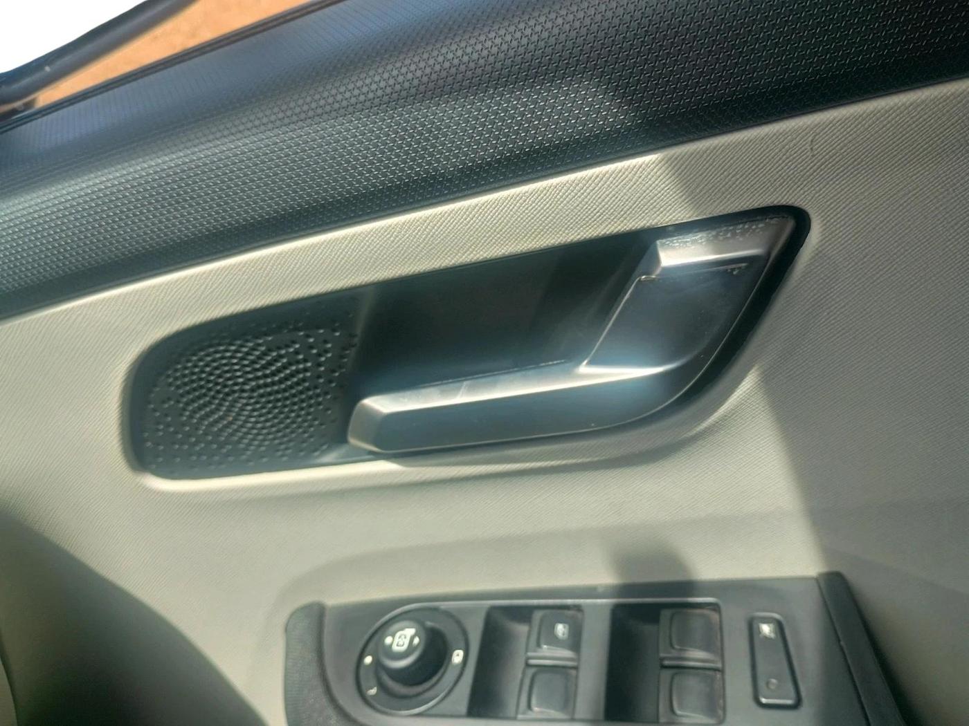2022 Tata ALTROZ XZA PLUS, Petrol, Automatic, 13,649 km, interior