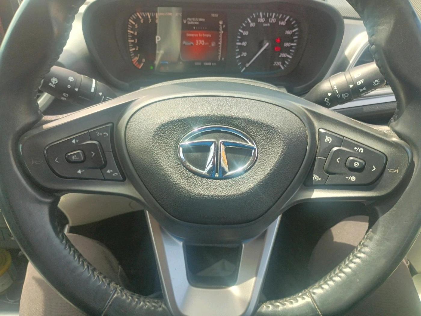 2022 Tata ALTROZ XZA PLUS, Petrol, Automatic, 13,649 km, interior