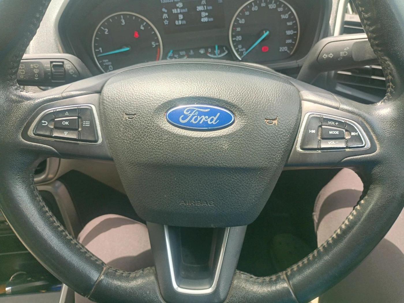2019 Ford Ecosport TITANIUM + 1.5L DIESEL, Diesel, Manual, 1,30,540 km, interior