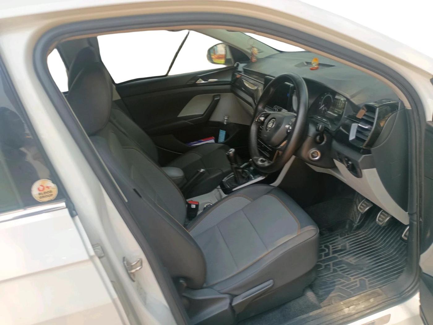 2021 Skoda KUSHAQ STYLE 1.5L TSI MT, Petrol, Manual, 1,24,002 km, interior
