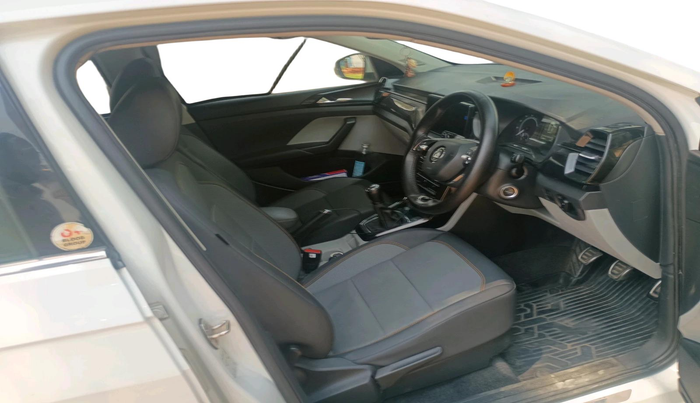 2021 Skoda KUSHAQ STYLE 1.5L TSI MT, Petrol, Manual, 1,24,002 km, interior