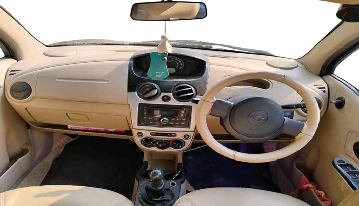 2011 Chevrolet Spark LT 1.0, Petrol, Manual, 71,874 km, interior