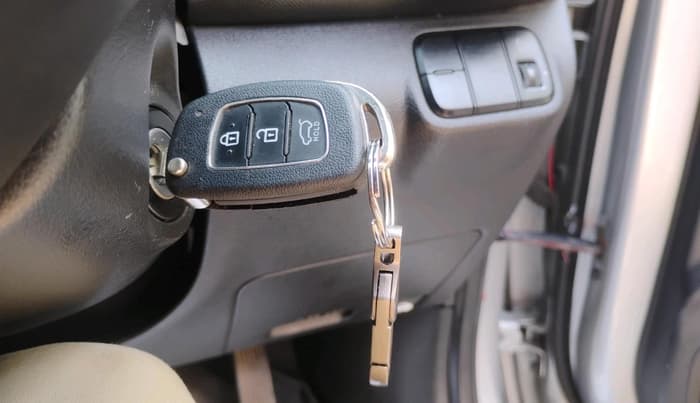 2020 Hyundai VENUE SX 1.0 TURBO, Petrol, Manual, 46,179 km, interior