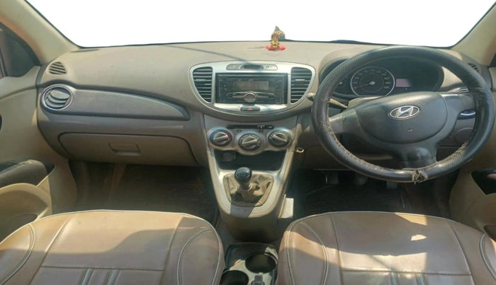 2011 Hyundai i10 MAGNA 1.2, Petrol, Manual, 1,15,904 km, interior