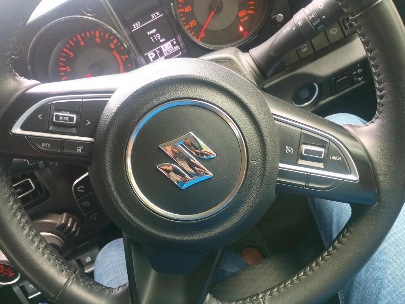 2023 Maruti JIMNY ALPHA ALL GRIP PRO AT, Petrol, Automatic, 32,106 km, interior