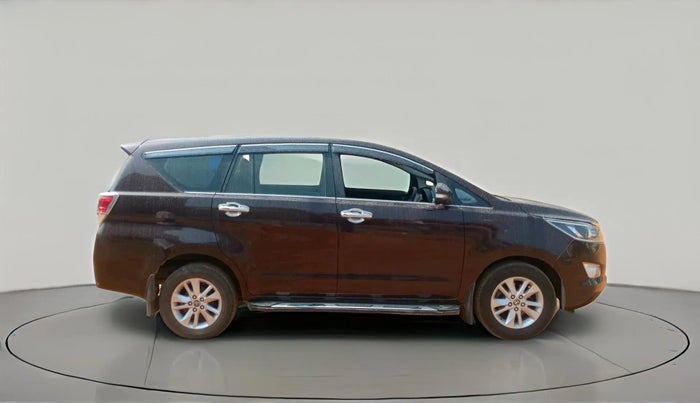 2017 Toyota Innova Crysta 2.4 VX 7 STR, Diesel, Manual, 1,42,799 km, exterior