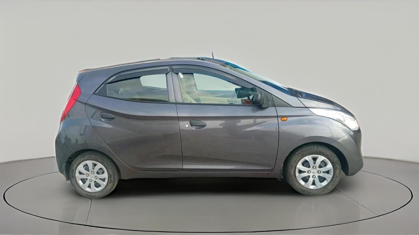 2017 Hyundai Eon MAGNA +, Petrol, Manual, 41,931 km, exterior