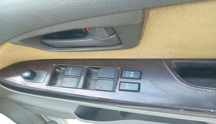 2012 Maruti SX4 VDI, Diesel, Manual, 1,13,008 km, interior