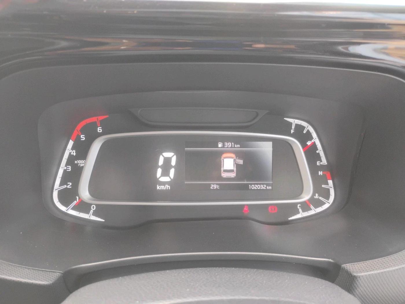 2022 KIA SONET GTX PLUS 1.5, Diesel, Manual, 1,02,032 km, interior
