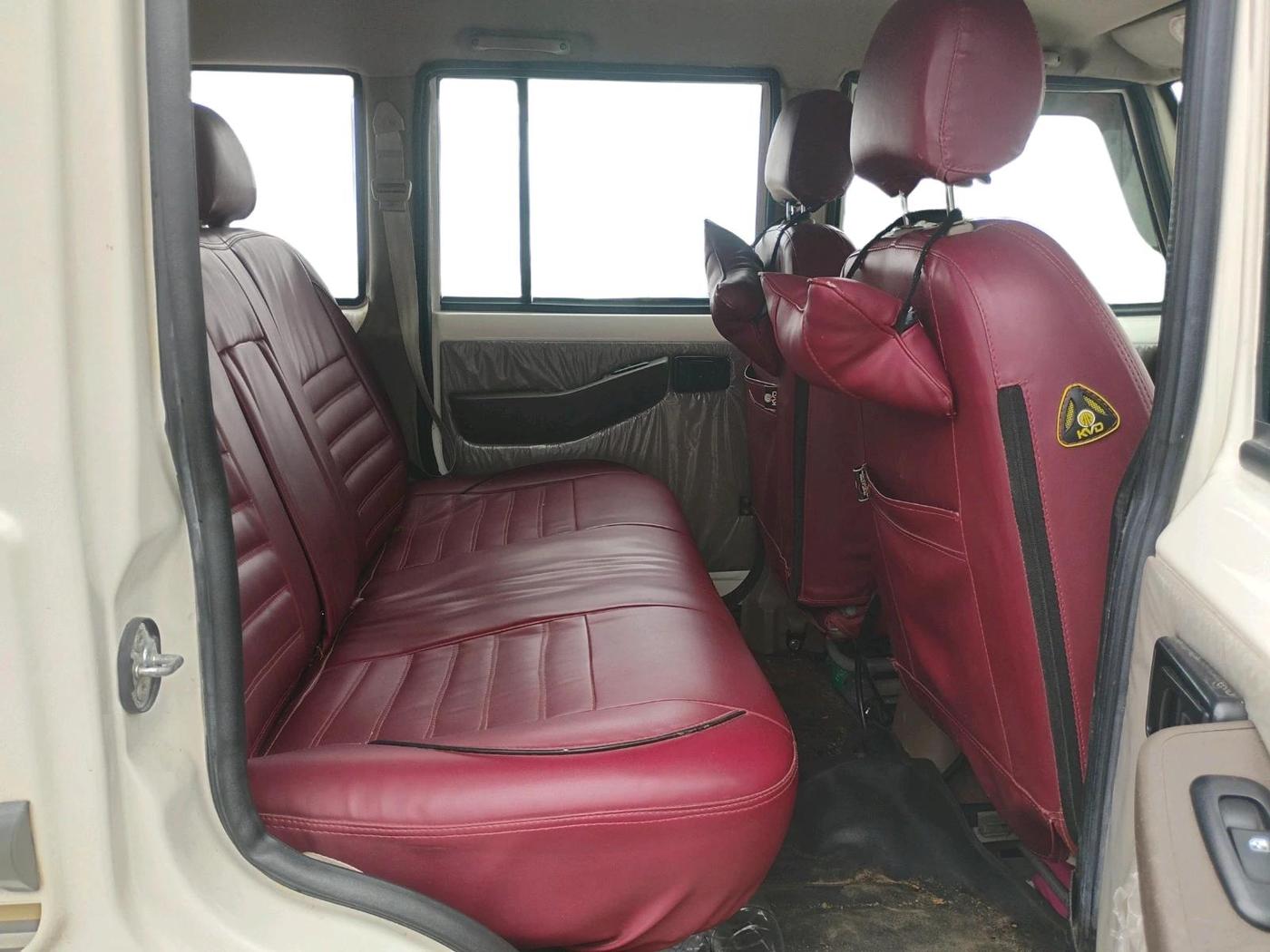 2021 Mahindra Bolero B6 (O), Diesel, Manual, 27,949 km, interior