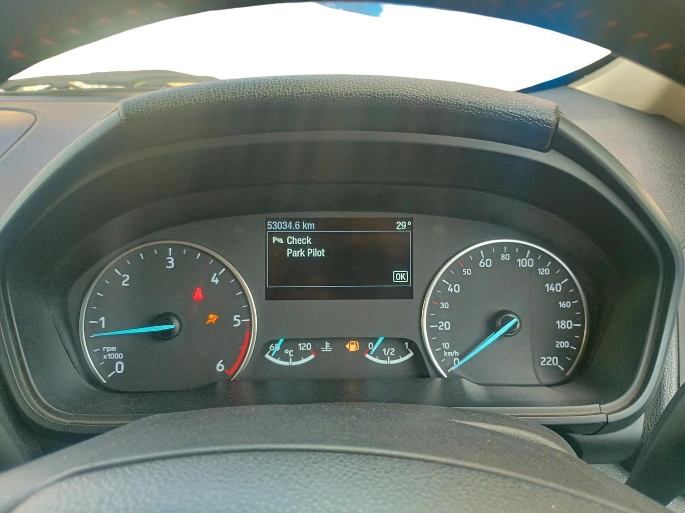 2019 Ford Ecosport TITANIUM 1.5L SPORTS(SUNROOF) DIESEL, Diesel, Manual, 53,036 km, interior