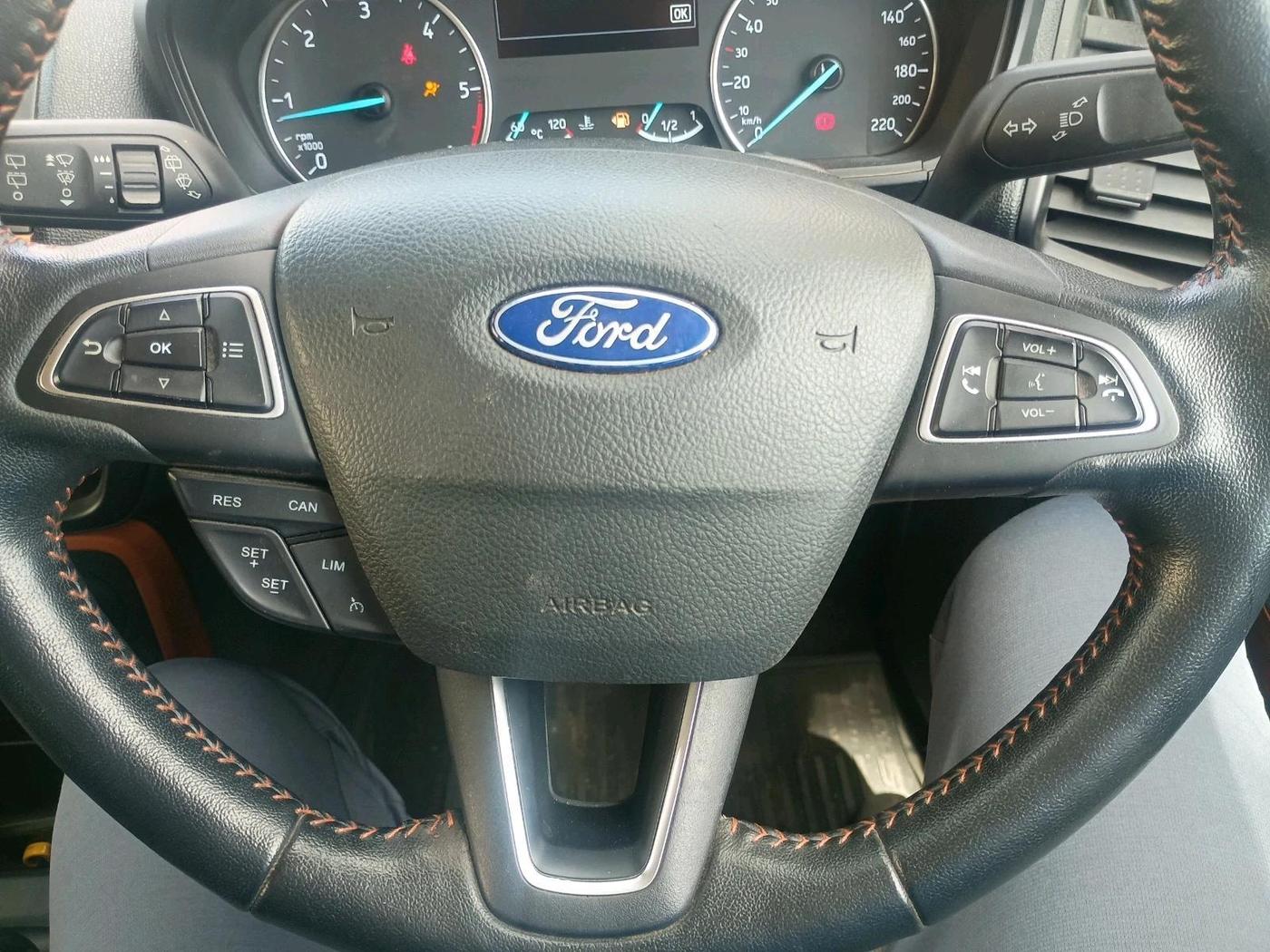 2019 Ford Ecosport TITANIUM 1.5L SPORTS(SUNROOF) DIESEL, Diesel, Manual, 53,036 km, interior
