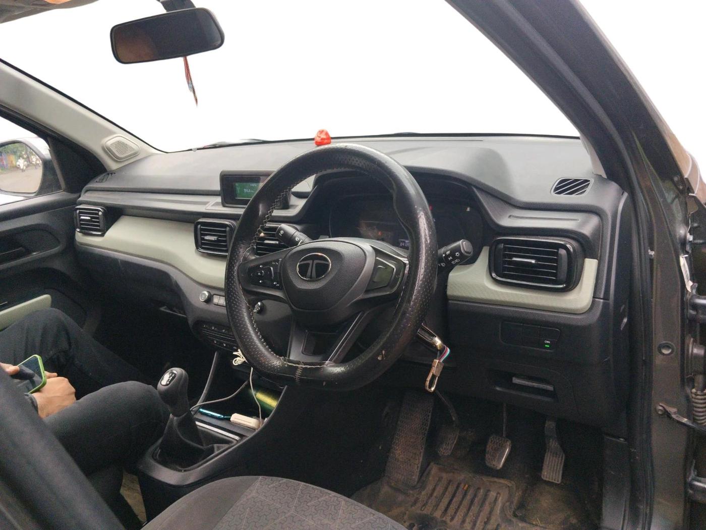 2024 Tata PUNCH ADVENTURE MT CNG , CNG, Manual, 64,139 km, interior