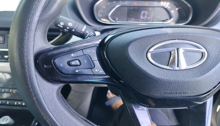 2022 Tata NEXON XZ PLUS PETROL DUAL TONE, Petrol, Manual, 62,303 km, interior