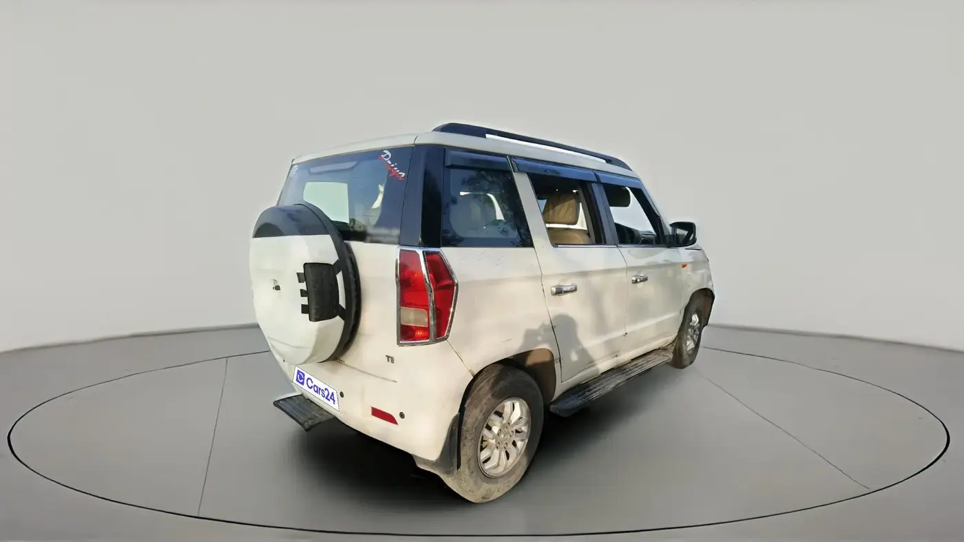 2016 Mahindra TUV300 T8, Diesel, Manual, 95,174 km, exterior