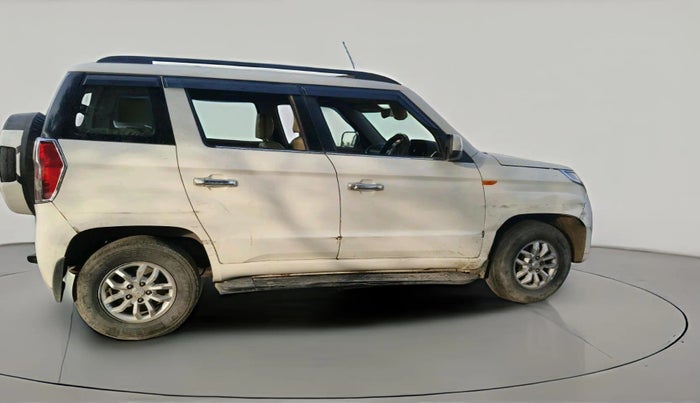 2016 Mahindra TUV300 T8, Diesel, Manual, 95,174 km, exterior