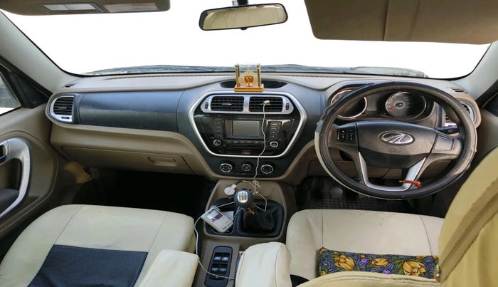 2016 Mahindra TUV300 T8, Diesel, Manual, 95,174 km, interior