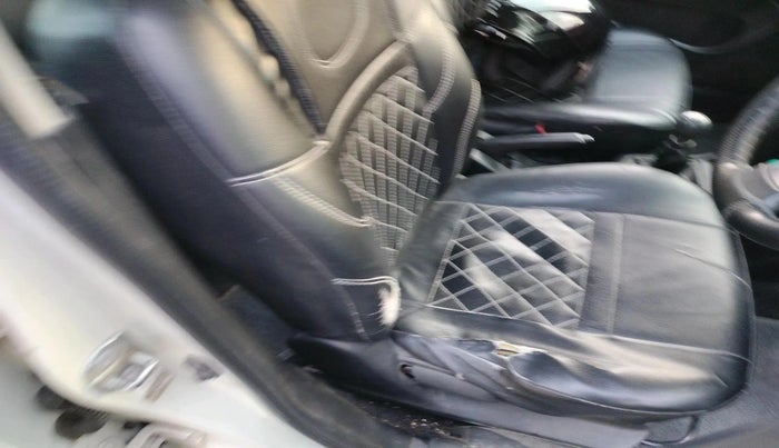 2012 Maruti Swift LXI, Petrol, Manual, 1,06,394 km, interior