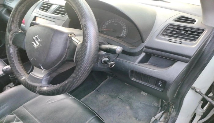 2012 Maruti Swift LXI, Petrol, Manual, 1,06,394 km, interior