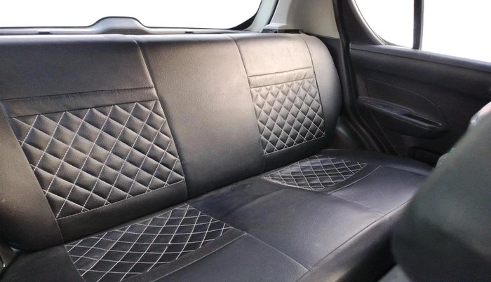 2012 Maruti Swift LXI, Petrol, Manual, 1,06,394 km, interior