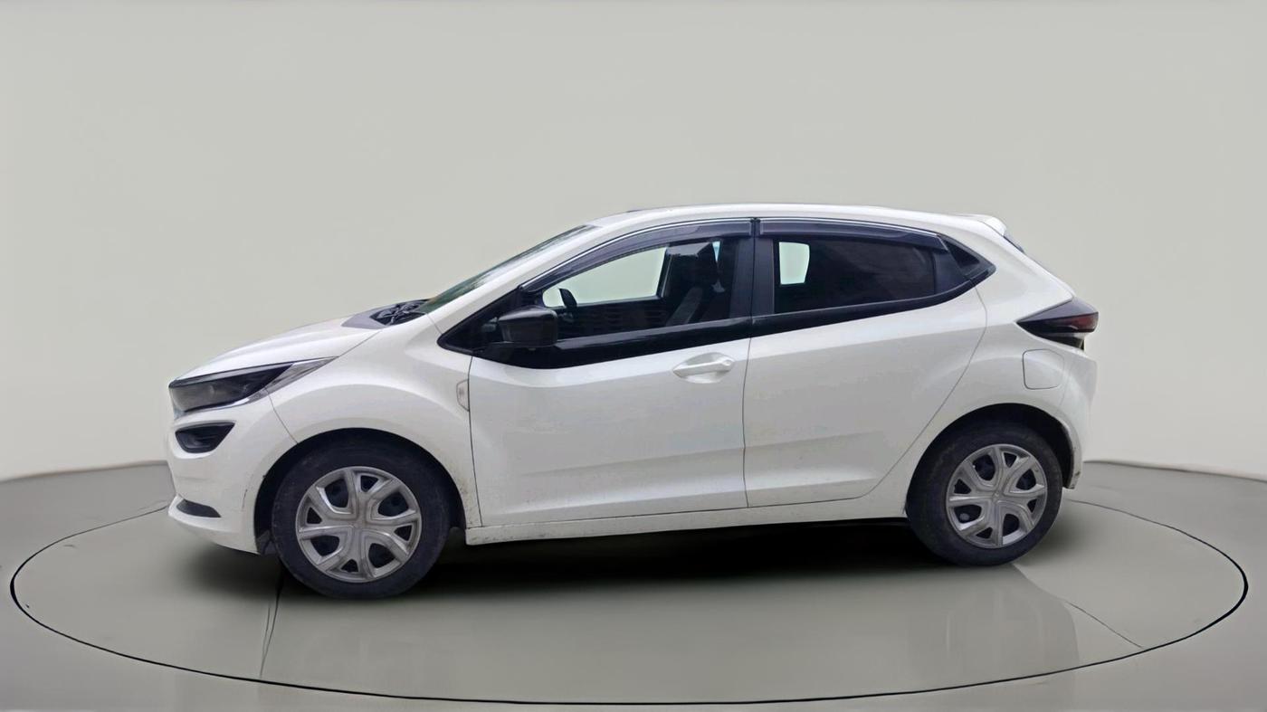 2023 Tata ALTROZ XM PLUS DIESEL, Diesel, Manual, 63,901 km, exterior