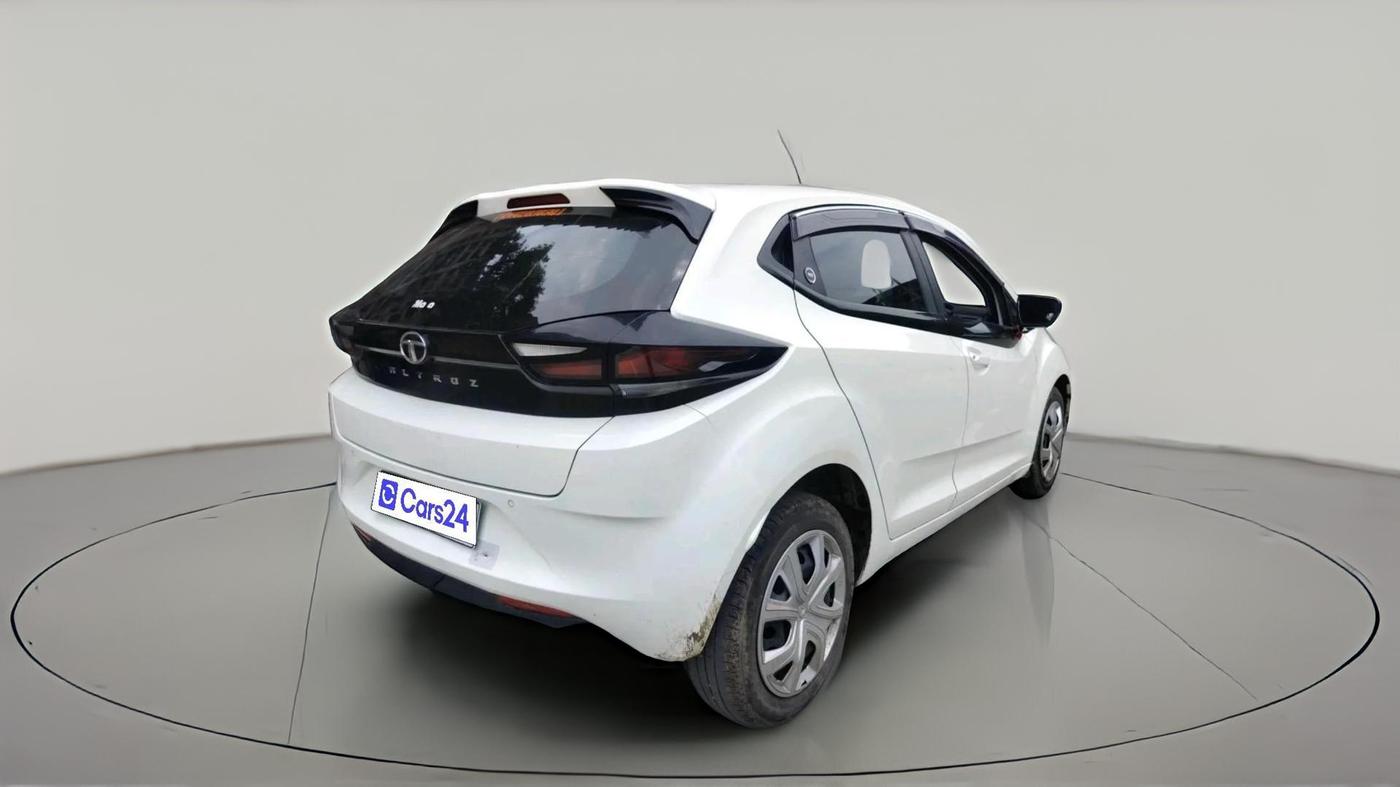 2023 Tata ALTROZ XM PLUS DIESEL, Diesel, Manual, 63,901 km, exterior