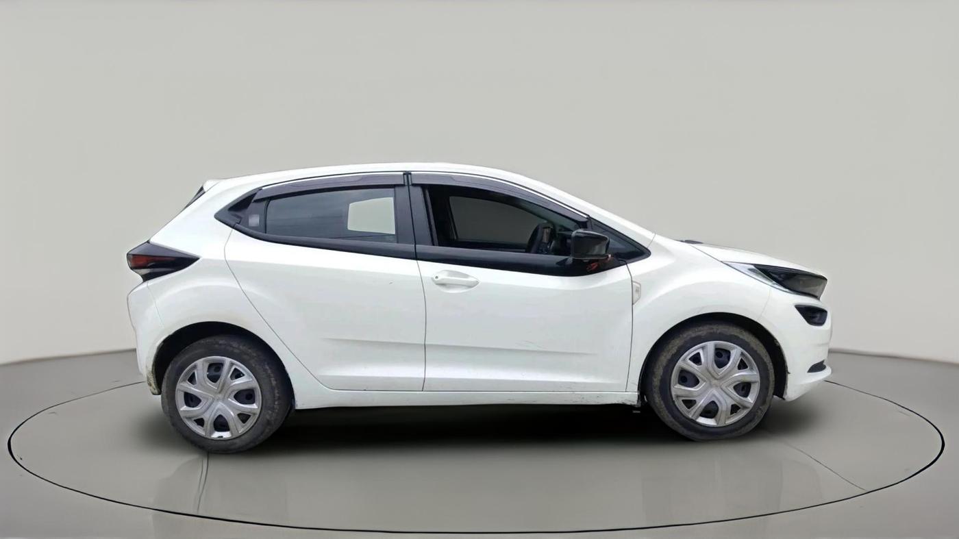 2023 Tata ALTROZ XM PLUS DIESEL, Diesel, Manual, 63,901 km, exterior