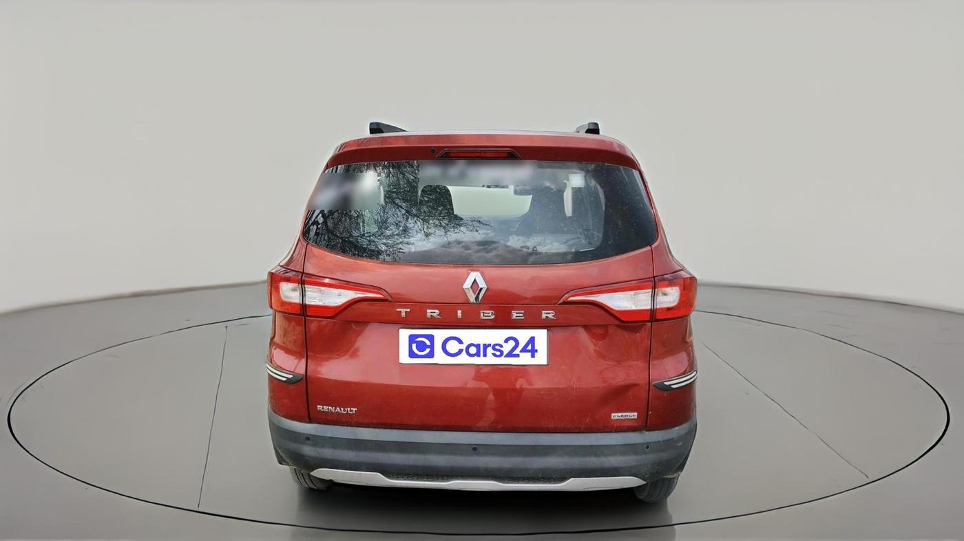 2020 Renault TRIBER RXT, Petrol, Manual, 1,06,706 km, exterior