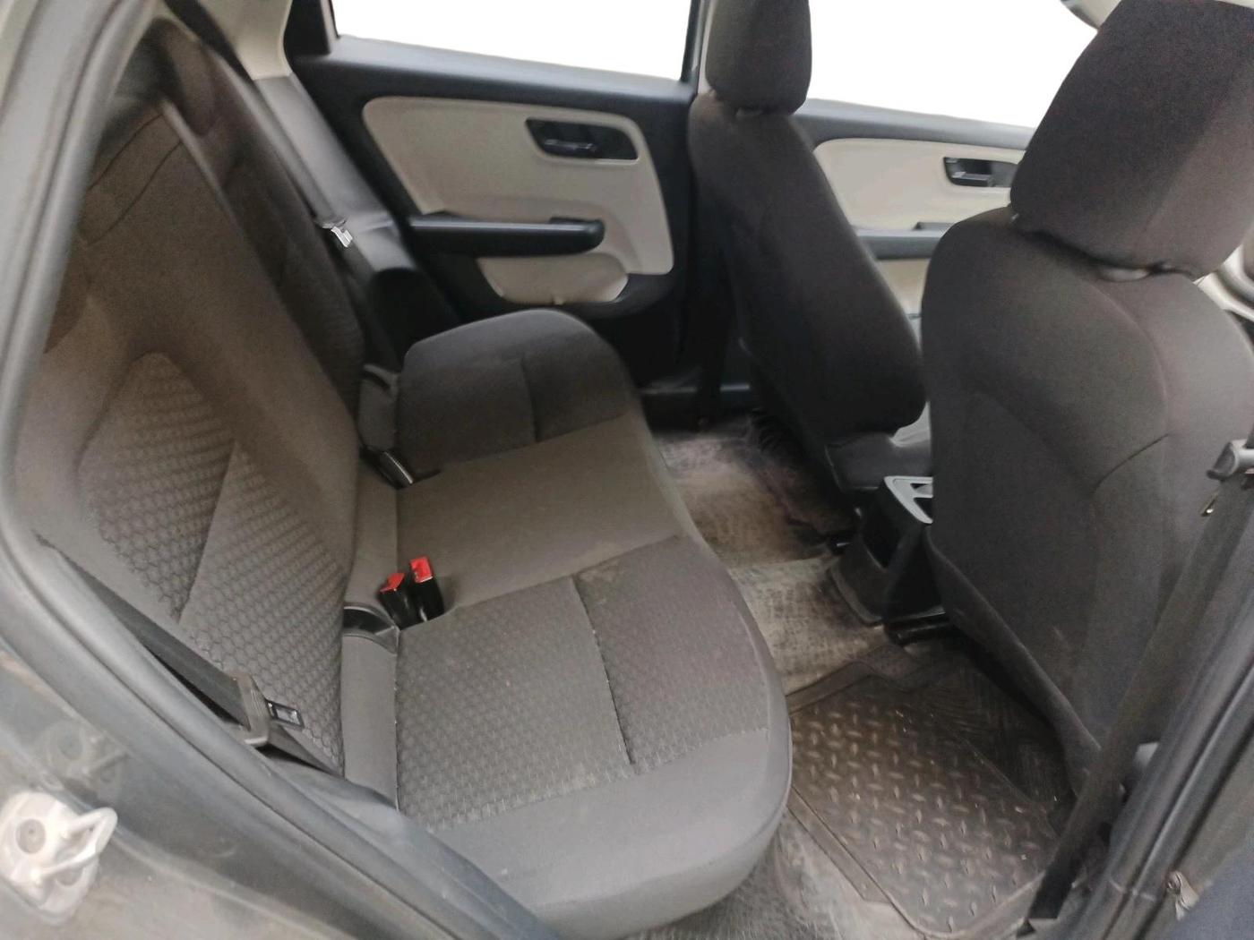 2024 Tata ALTROZ XM PETROL, Petrol, Manual, 9,726 km, interior