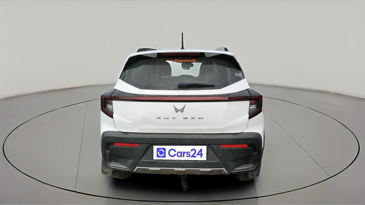 2025 Mahindra XUV 3XO AX5 1.5 Turbo Diesel, Diesel, Manual, 22,653 km, exterior