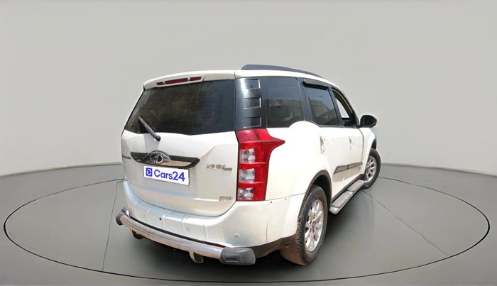 2017 Mahindra XUV500 W10 1.99, Diesel, Manual, 1,41,786 km, exterior