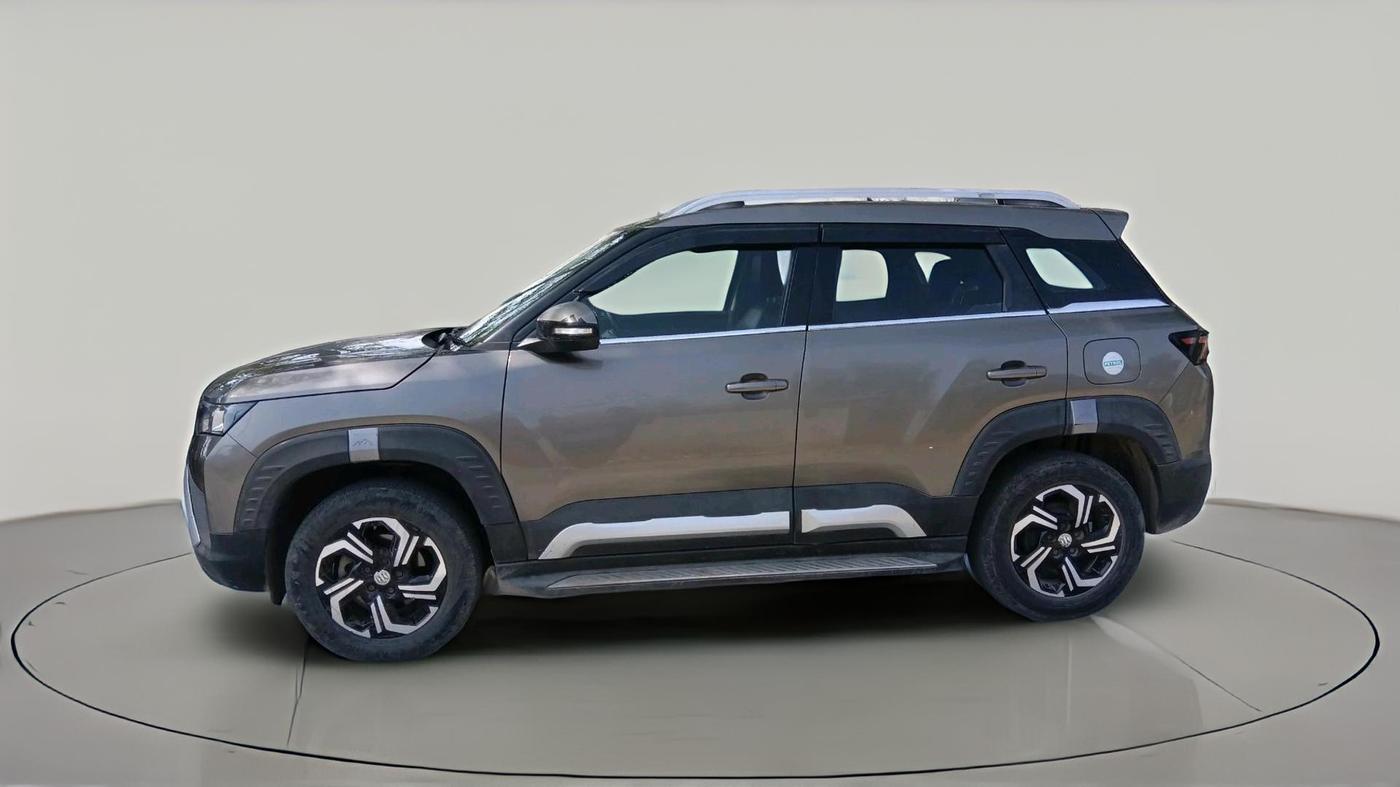 2023 Maruti BREZZA VXI SMART HYBRID, Petrol, Manual, 88,091 km, exterior