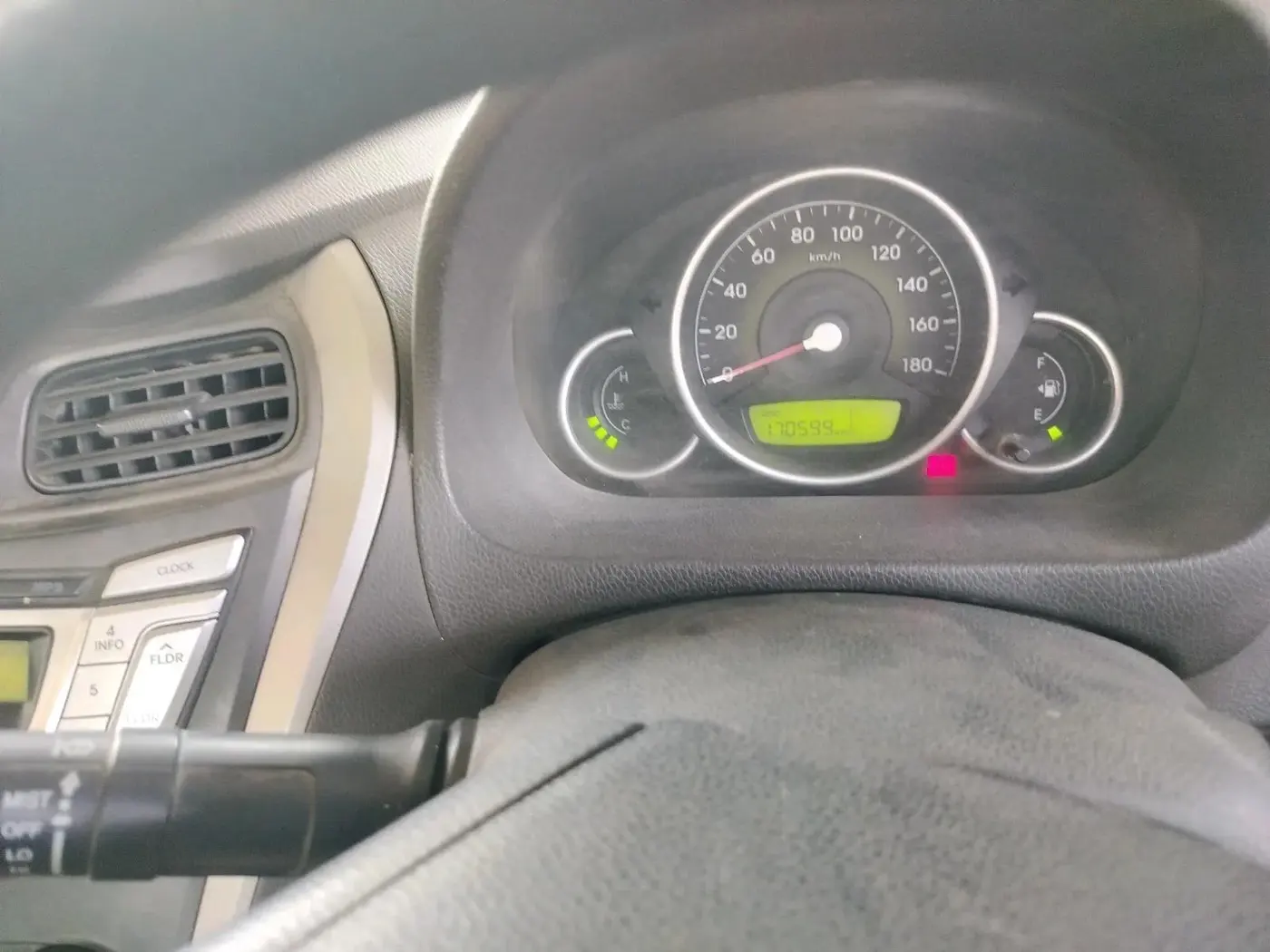 2014 Hyundai Eon MAGNA +, Petrol, Manual, 1,70,599 km, interior