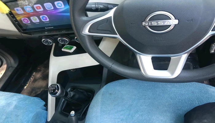 2023 Nissan MAGNITE XE, CNG, Manual, 28,272 km, interior