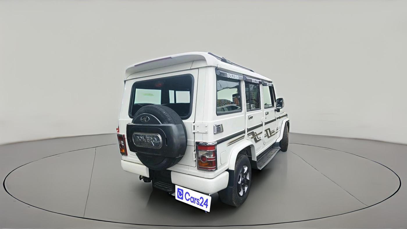 2018 Mahindra Bolero POWER PLUS SLE, Diesel, Manual, 69,933 km, exterior