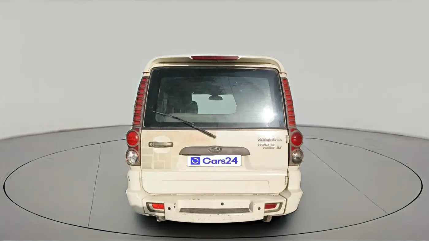 2013 Mahindra Scorpio VLX 2WD, Diesel, Manual, 1,64,037 km, exterior