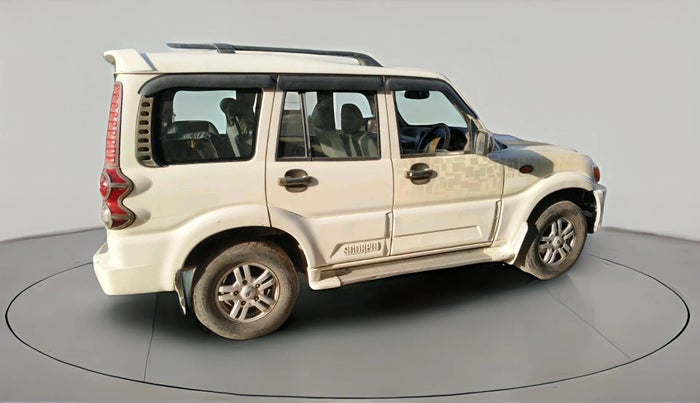 2013 Mahindra Scorpio VLX 2WD, Diesel, Manual, 1,64,037 km, exterior
