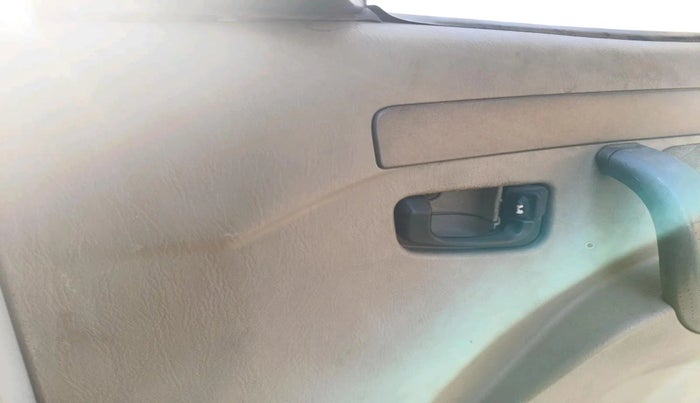 2013 Mahindra Scorpio VLX 2WD, Diesel, Manual, 1,64,037 km, interior