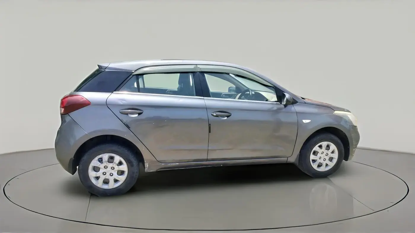 2019 Hyundai Elite i20 MAGNA PLUS 1.4 CRDI, Diesel, Manual, 1,17,976 km, exterior