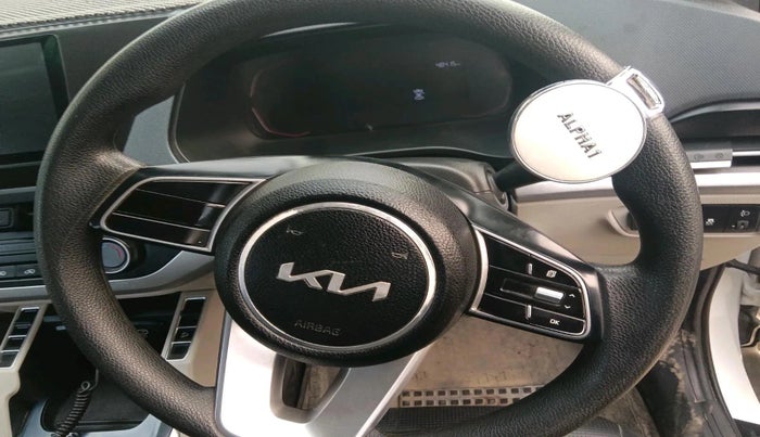 2022 KIA CARENS PRESTIGE 1.5 PETROL 7 STR, Petrol, Manual, 48,415 km, interior