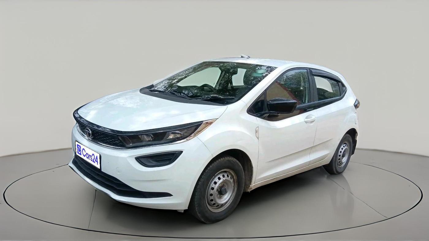 2023 Tata ALTROZ XE CNG, CNG, Manual, 64,419 km, exterior