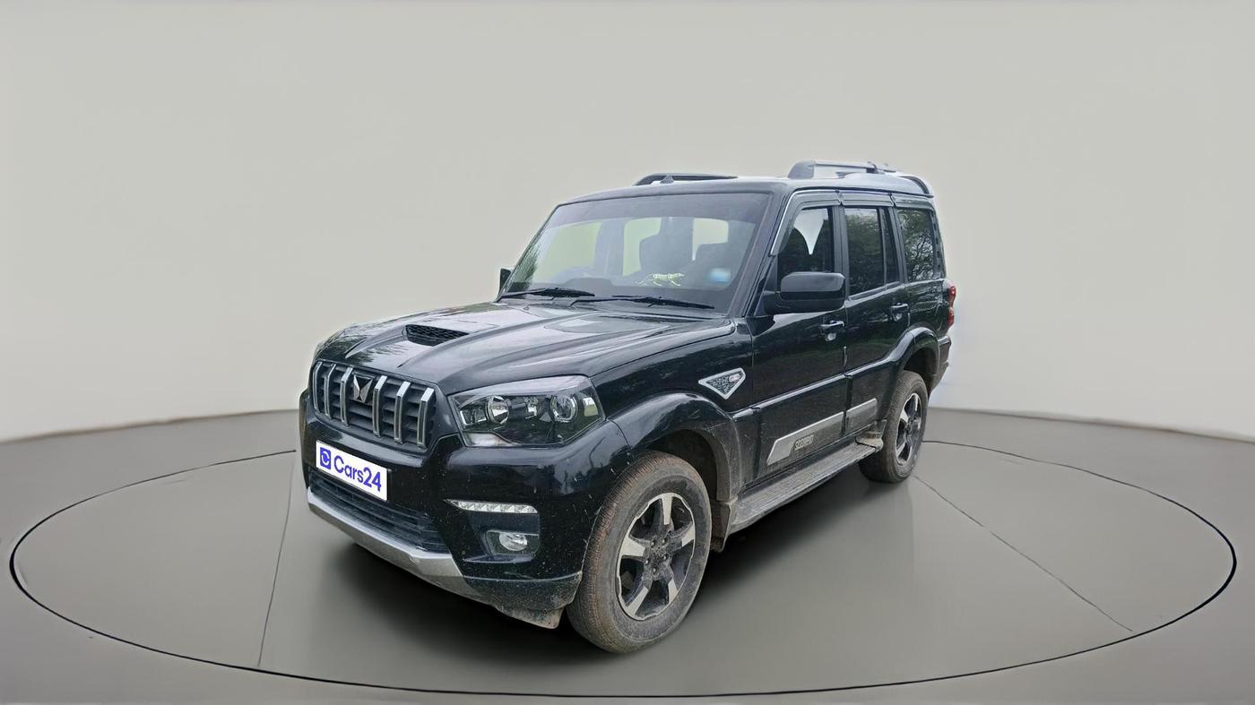 2024 Mahindra SCORPIO CLASSIC S11 7STR, Diesel, Manual, 21,527 km, exterior