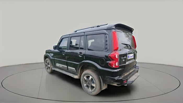 2024 Mahindra SCORPIO CLASSIC S11 7STR, Diesel, Manual, 21,527 km, exterior